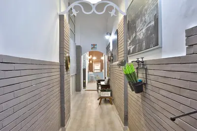 Planimetria di GuestHost - New Start Panoramic Apartment