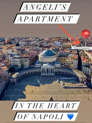 Vista generica su Napoli o vista sulla città dall'interno dell'appartamento