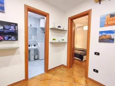 Bagno di Chiaia House Vetriera