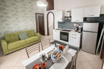 Cucina o angolo cottura di Appartamento con Balcone, Porto, Isole, Centro Storico Napoli