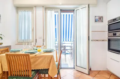 Cucina o angolo cottura di Alla scoperta del Vomero