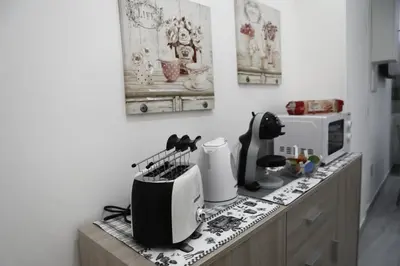 Cucina o angolo cottura di HOUSE GIULIA