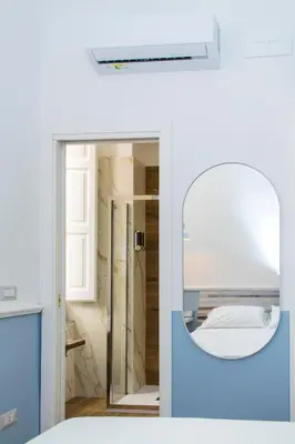 Bagno di La Sciantosa Quartieri Spagnoli