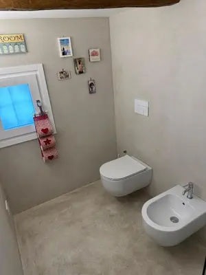 Bagno di Dal Console - Piazza Bellini - Napoli