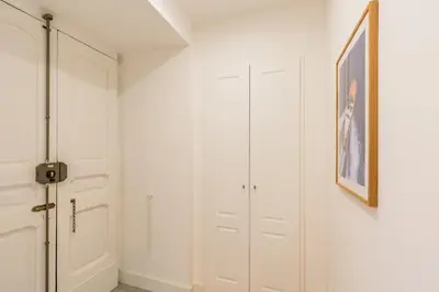 Planimetria di Piazza Amedeo Stylish Apartment by Wonderful Italy