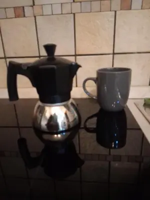 Set per la preparazione di tè e caffè presso Panariello a Portamedina