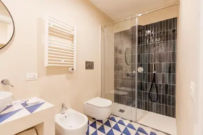 Bagno di Residenza Umberto I