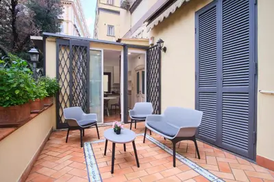 Balcone o terrazza di Pink Star Napoli Luxury Apartment