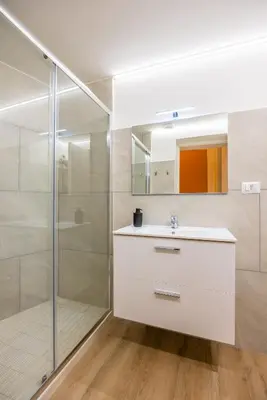 Bagno di Lioy 25 by Napoliapartments