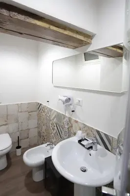 Bagno di Tammurriata Nera Bedroom