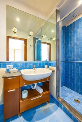 Bagno di Chiave di Fuga by NapoliApartments
