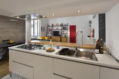 Cucina o angolo cottura di SeaFront Loft Napoli