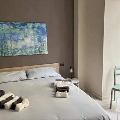 Adrian's Guests House