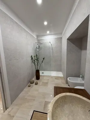 Bagno di HV Suites TRIBUNALIUM