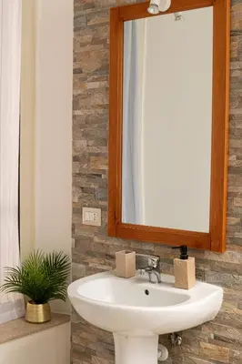 Bagno di Casa Megaride