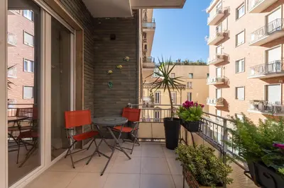 Balcone o terrazza di La Casa di MaVì - elegante e spazioso appartamento