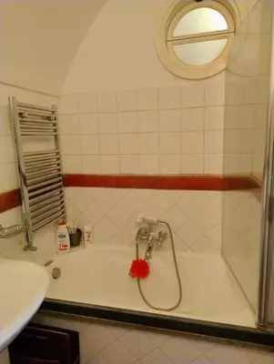 Bagno di Casa Corpo di Napoli