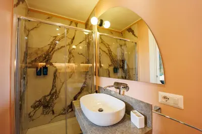 Bagno di The Other Duomo House By House In Naples