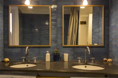 Bagno di Dimora Dei Giganti