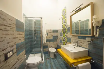 Bagno di GreRos Dante H, by ClaPa Group Dilsocated Hospitality