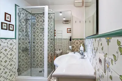 Bagno di Marhaus, apartment in Piazza Dante