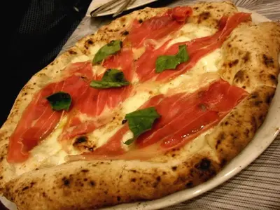 Cibo presso l'appartamento o nelle vicinanze