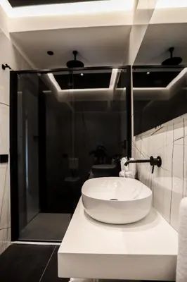 Bagno di LUNA Gallery Suites