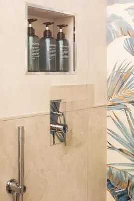 Bagno di Alor Suite