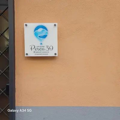 Certificato, attestato, insegna o altro documento esposto da Perca39 Casa nel cuore di Napoli, zona Sanità