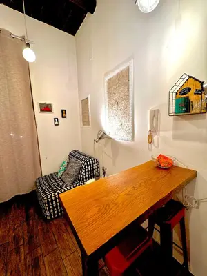 Area soggiorno di Casarià Holiday Home, Nel Cuore del Centro Storico di Napoli