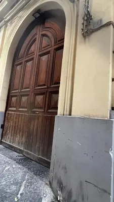 Facciata o entrata di Casa Castagna