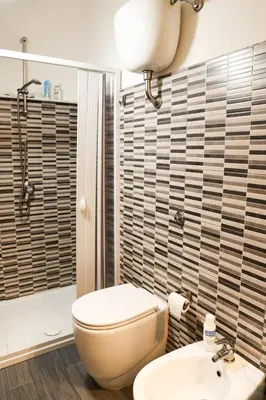 Bagno di Casa Indipendente Via Belvedere 101 Napoli - Vomero