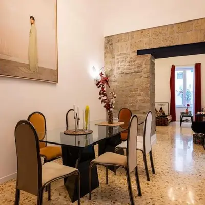 Maison Noir Napoli