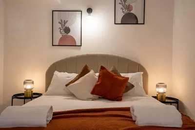 Letto o letti in una camera di Parthenope Luxury Suite in the center of Naples