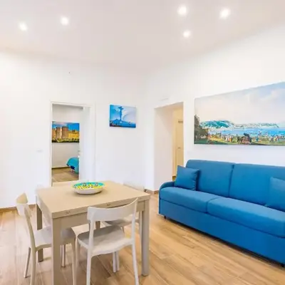 Muzy flat at Capuana by NapoliApartments