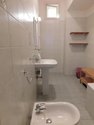 Bagno di Casa Estia - Via Toledo