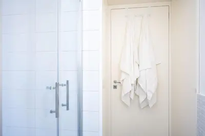 Bagno di Feel Napoli nuovo, comodo, centrale e a 2 min dalla Metro!