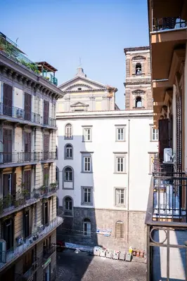 Balcone o terrazza di Naples Historic Center - 3 Bedroom Apartment by the Duomo Titta & Lello