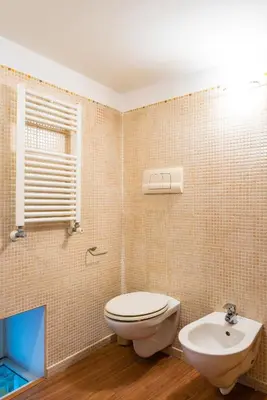 Bagno di Casa al rettifilo con Terrazzo