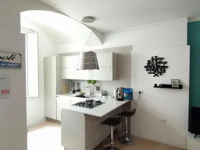 Cucina o angolo cottura di Casa di Lù - Entire apartment in Vomero