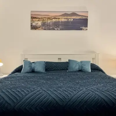La Casa di Bijou a Napoli Materdei con giardino