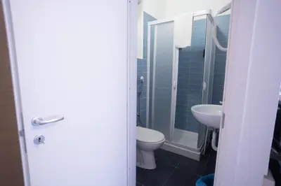 Bagno di Flyresidence - Municipio - Toledo