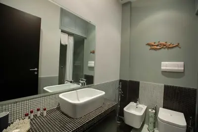 Bagno di Two Sisters Suites