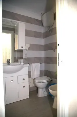 Bagno di Le Torri Aragonesi