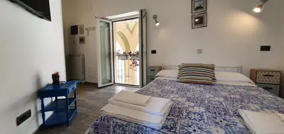 Letto o letti in una camera di The Spanish Palace, Suites, Rooms, Apartments & Terraces