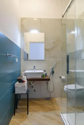 Bagno di Domus Angioina