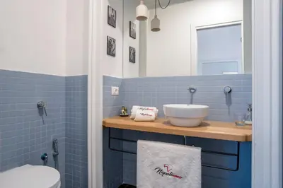 Bagno di Napoliamo Guest House