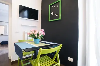TV o dispositivi per l'intrattenimento presso Maison di Napoli