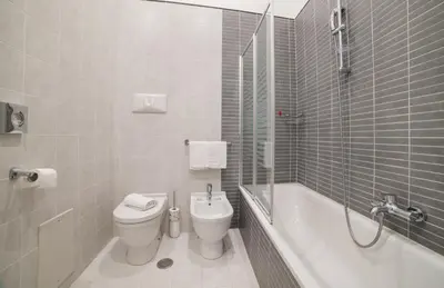 Bagno di B&B Chiaia 32