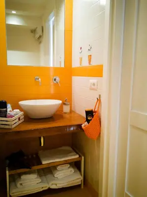 Bagno di casa vacanza il sole di Napoli